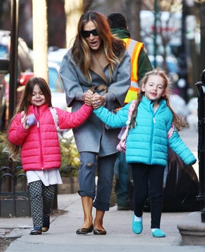 Sarah Jessica Parker Out And About With Daughters