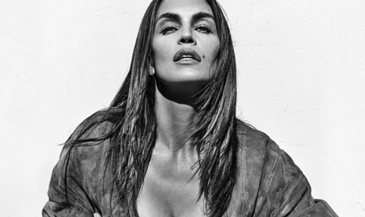 Cindy Crawford Balmain