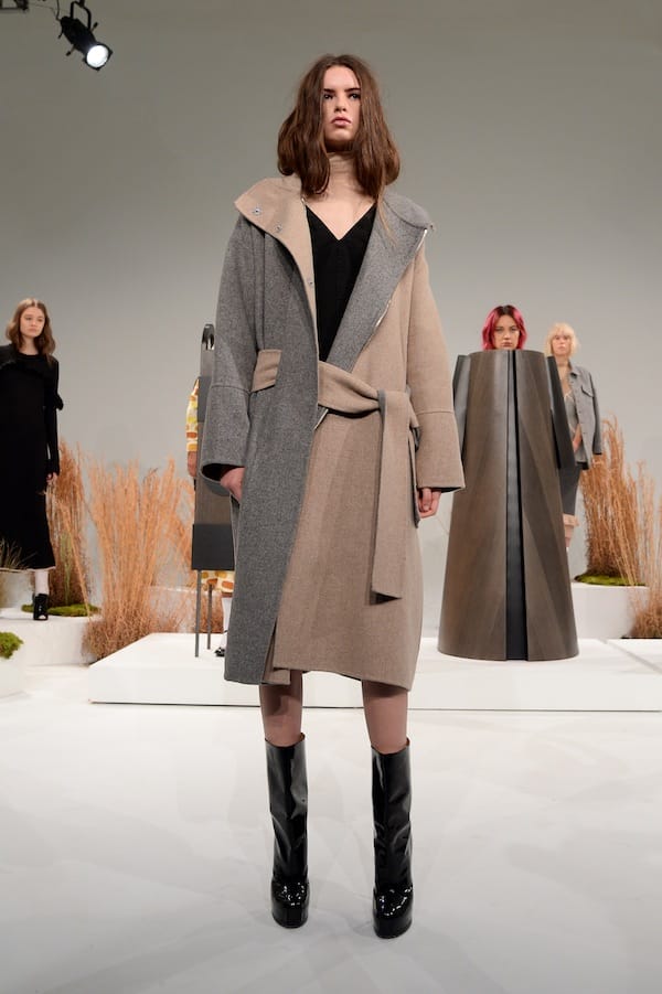 NEW YORK, NY - FEBRUARY 13: A model poses wearing Ohlin/D Fall 2016 during New York Fashion Week: The Shows at Pier 59 Studios on February 13, 2016 in New York City. (Photo by Andrew Toth/Getty Images)