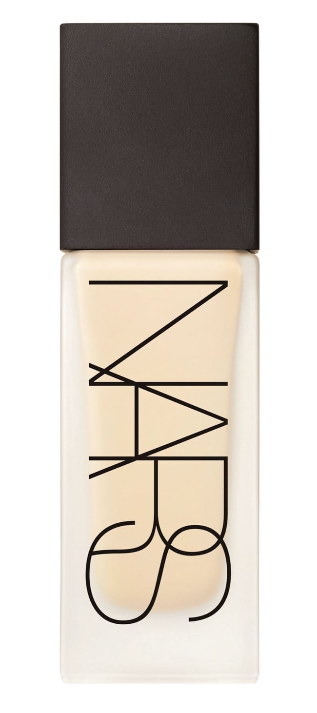 nars-all-day-luminous-weightless-foundation-fiji-with-cap