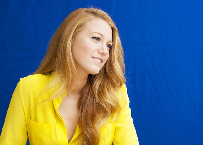 Kecantikan natural Blake Lively menjadi pujaan ramai