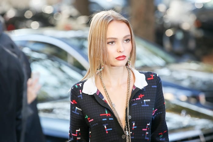 ©Leon Tanguy/MAXPPP - Lily Rose Depp during Chanel show as part of the Paris Fashion Week Womenswear Spring/Summer 2017 on October 04, 2016 in Paris, France. Photo via Newscom