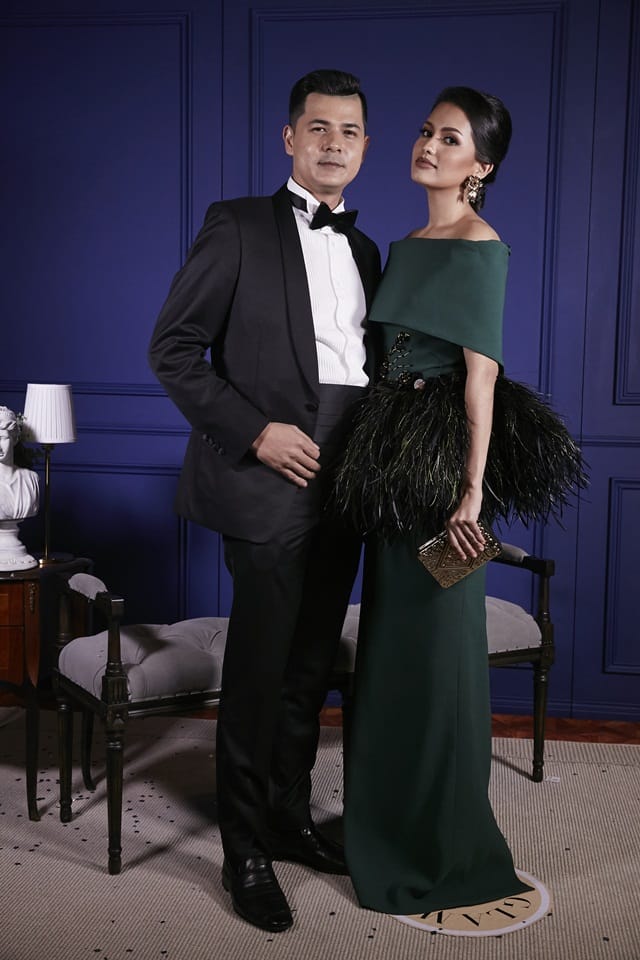 Fyza Kader looking glamorous alongside her husband Ahmad Feruz