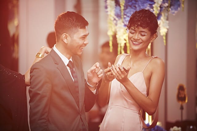 Detik-detik manis oleh Tuti Noor dan pasangannya.