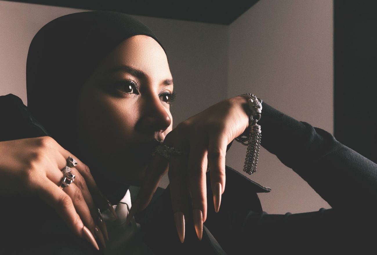 GLAM Persona, Fazura In Charge 06