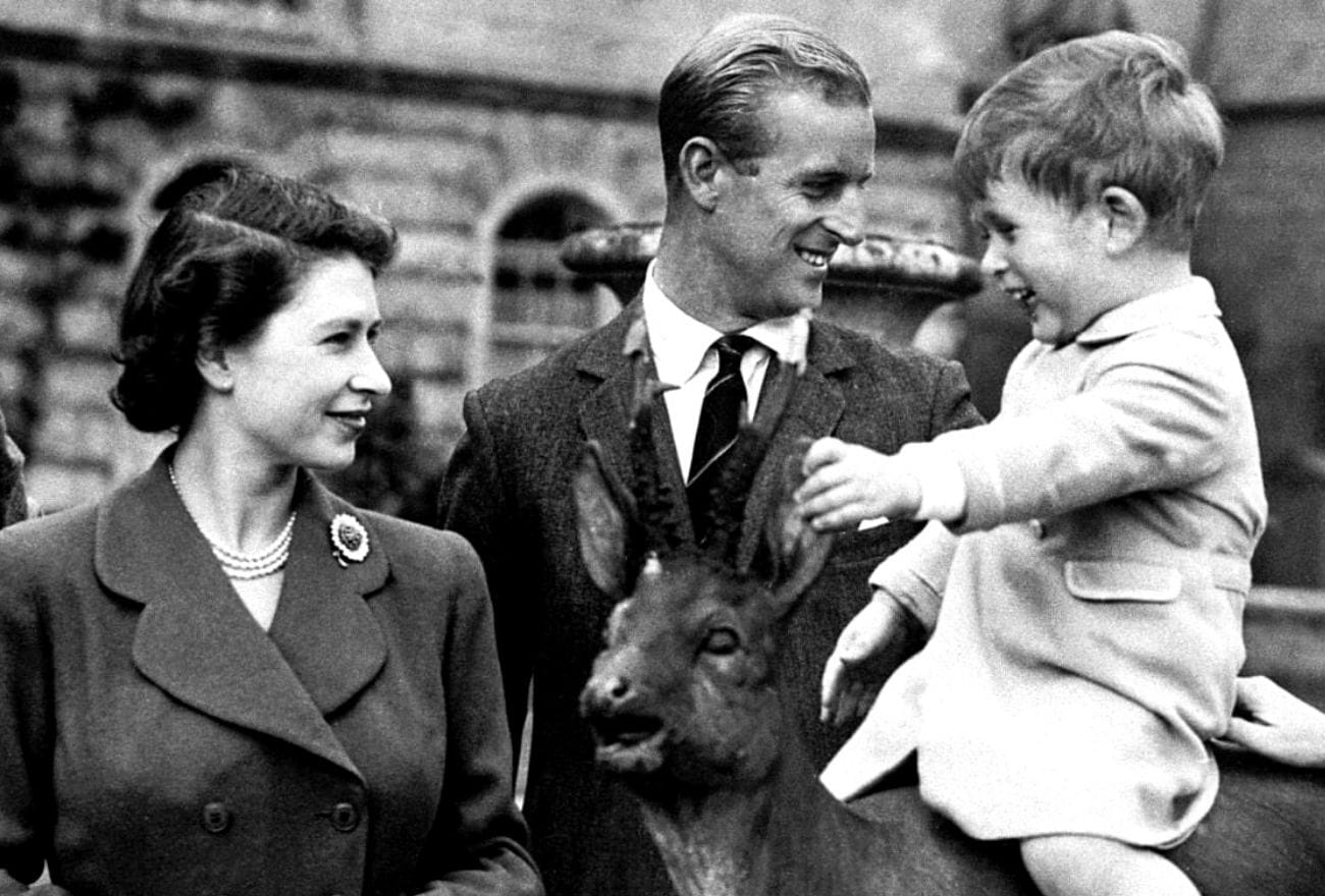Penghormatan Istimewa Buat Putera Philip & Raja George VI Sempena Hari Bapa