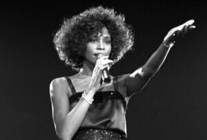 Lagu Demo Whitney Houston Ketika Remaja Dijual Pada Harga RM4.2 Juta