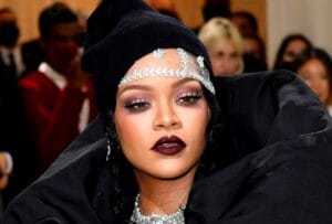 Rihanna, Bilionair Wanita Termuda Amerika Syarikat