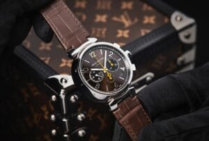Tambour Twenty Penaklukan Arloji Terhebat LV 01