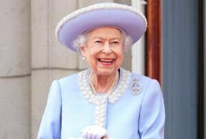 Ratu Elizabeth II Dilaporkan Mangkat Akibat Kanser