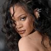 Ini 3 Koleksi Jam Tangan Unik Milik Rihanna