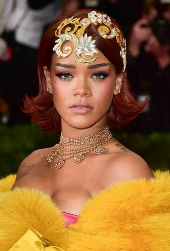 6 Solekan Terbaik Rihanna Sepanjang Karier