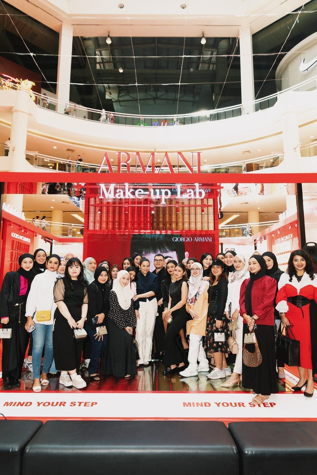 Sesi pengalaman cantik GLAM Beauty Club X Armani beauty