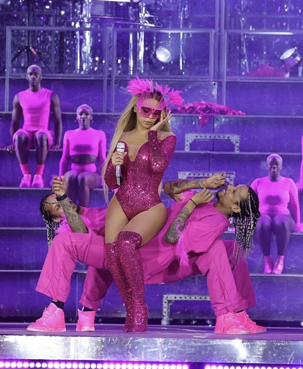 Outfit terbaik Beyonce Valentino