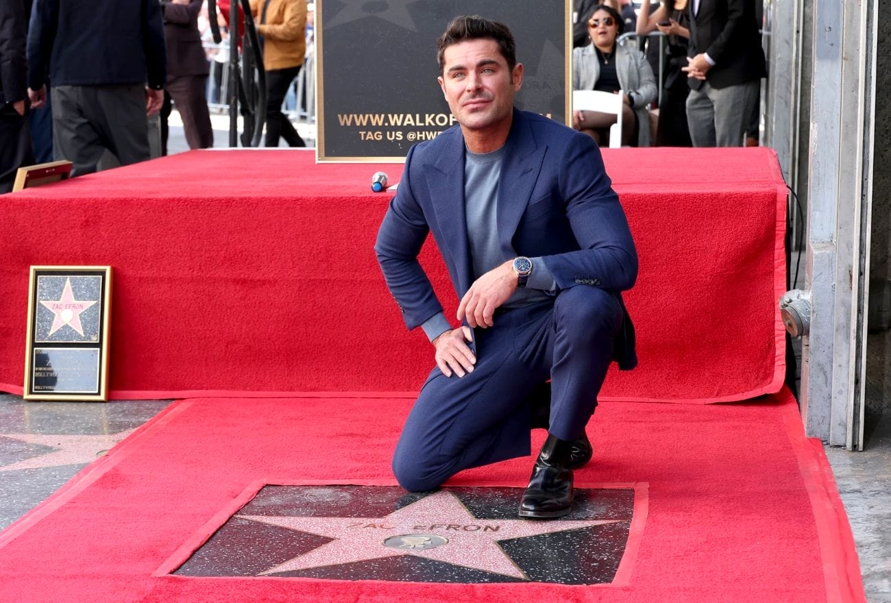 Zac Efron Terima Pengiktirafan Hollywood Walk of Fame