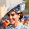 Mengapa Kate Middleton Selayaknya Digelar ‘Ratu Busana Kitar Semula’?