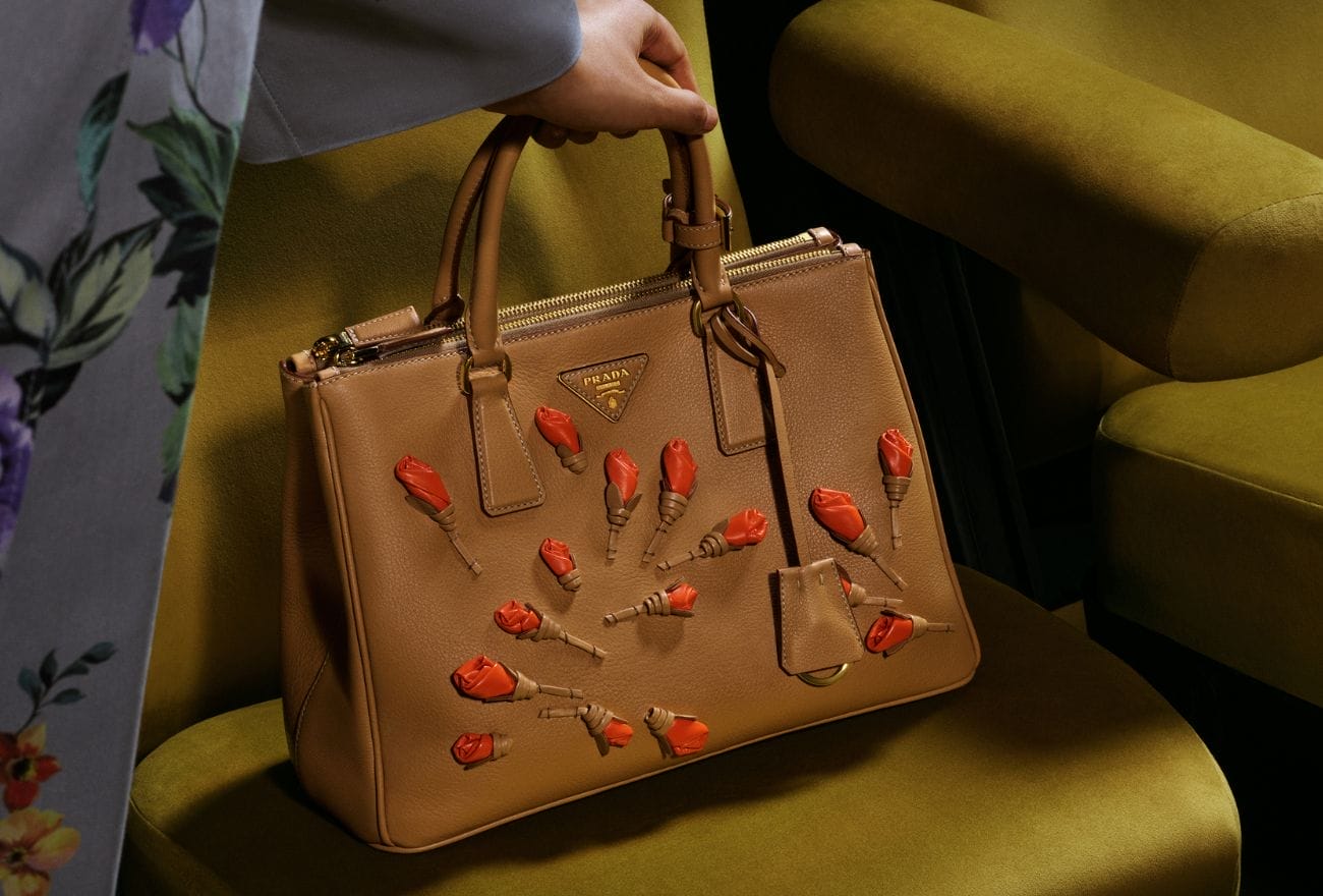 Beg Tangan Musim Ini: PRADA Galleria