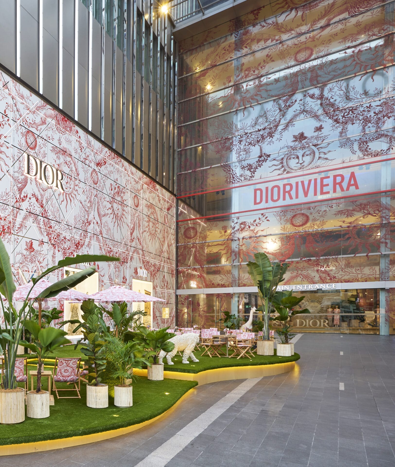 Ragam Gaya Musim Panas DIORIVIERA, Kini di Butik DIOR Pavilion KL