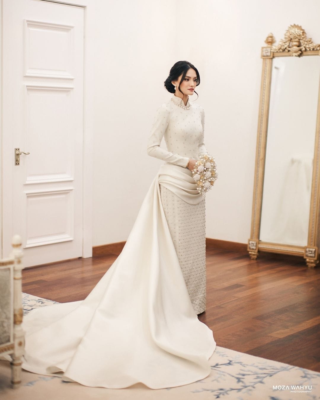 tengku natasya