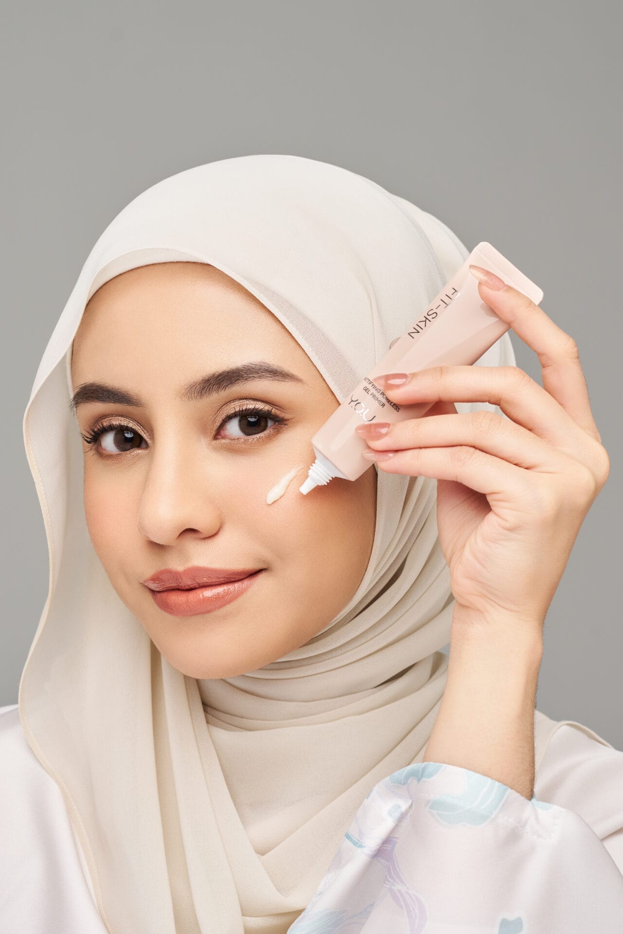 Mengembalikan ‘Dewy Look’ Kepada Solekan Harian Dengan Rahsia Rahsia