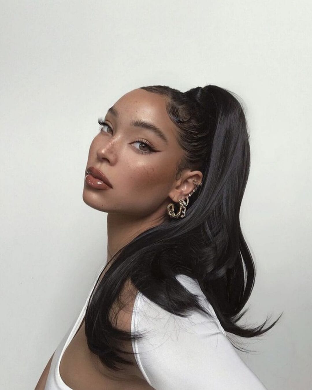 gaya rambut wanita yang panjang