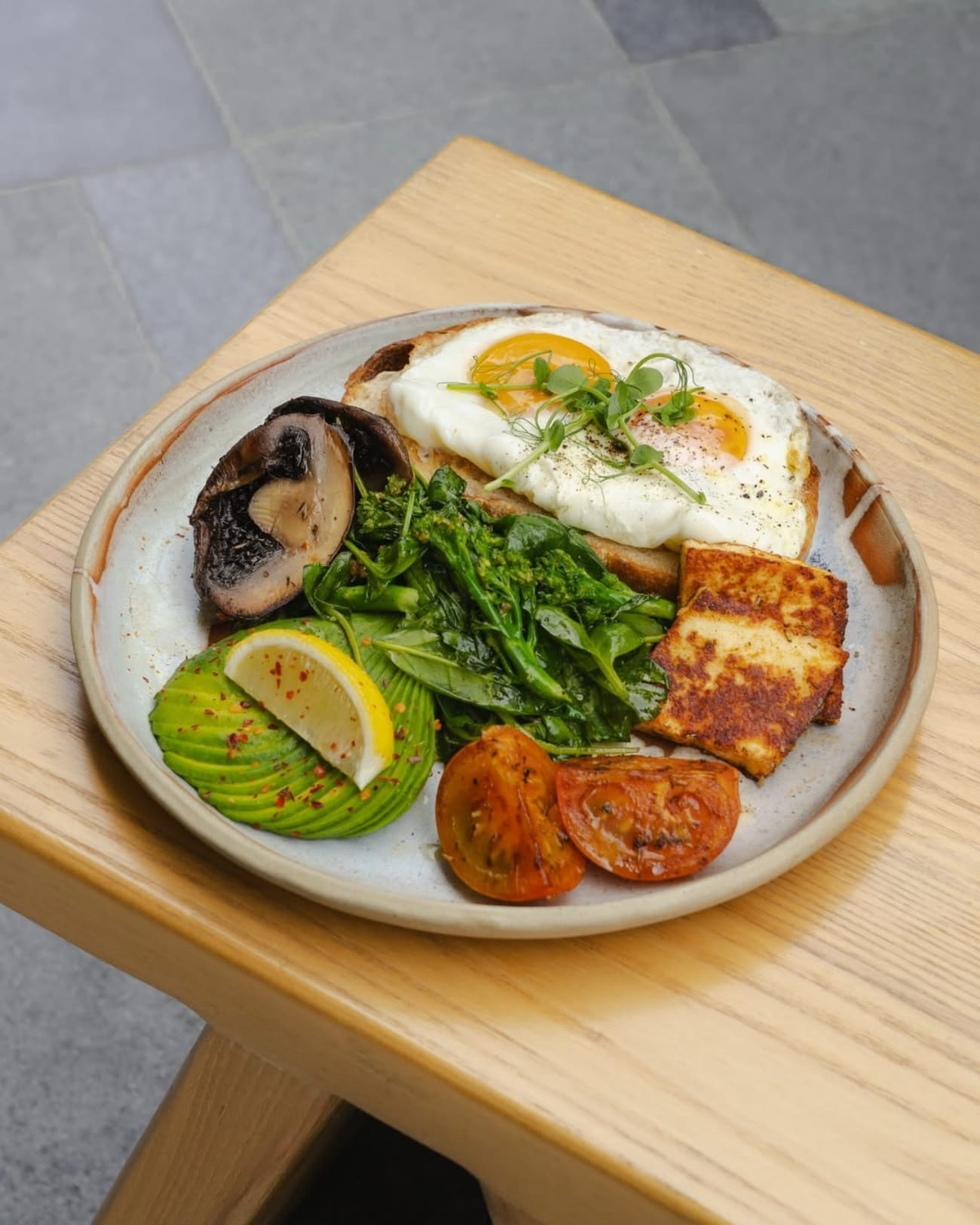 kedai sarapan pagi Common Man Coffee Roasters